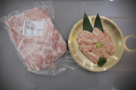 愚卓 松板肉   20kg左右